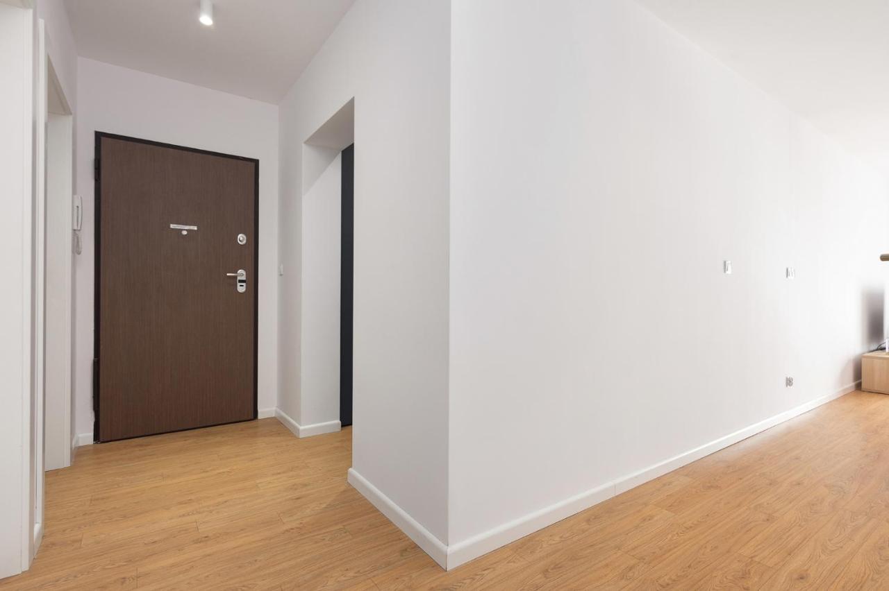 Family Apartment Nearto Old Town Vermelo By Neartopl קרקוב מראה חיצוני תמונה